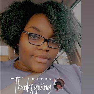 Meet your Posher, Sabrea